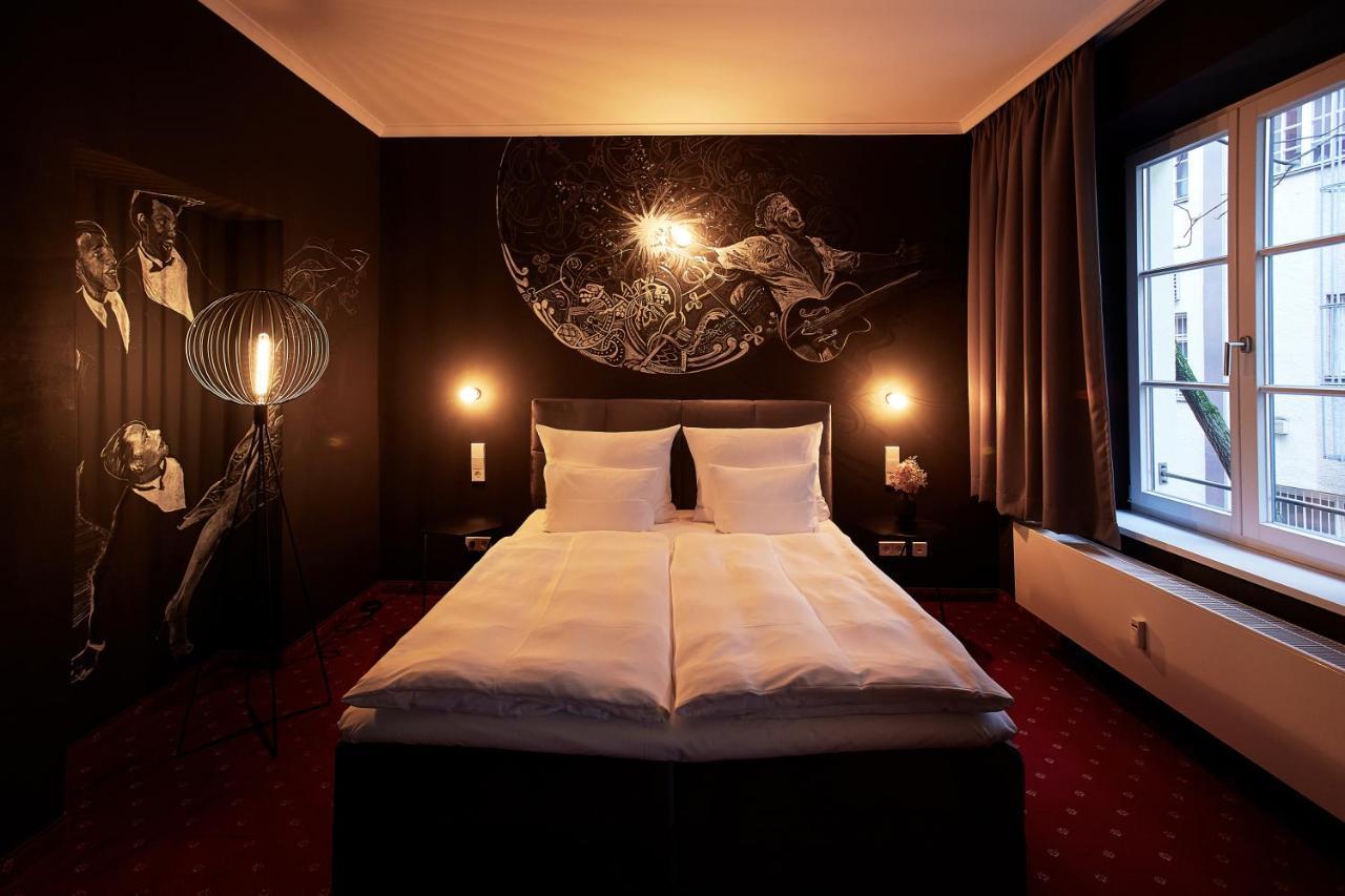 Wdrei Hotel - Munich — Photos 3